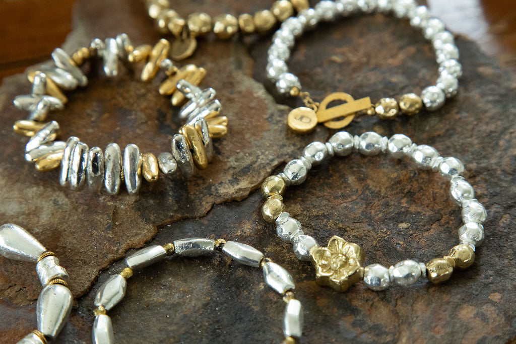 Collection 02 - Symbol Series Magnolia