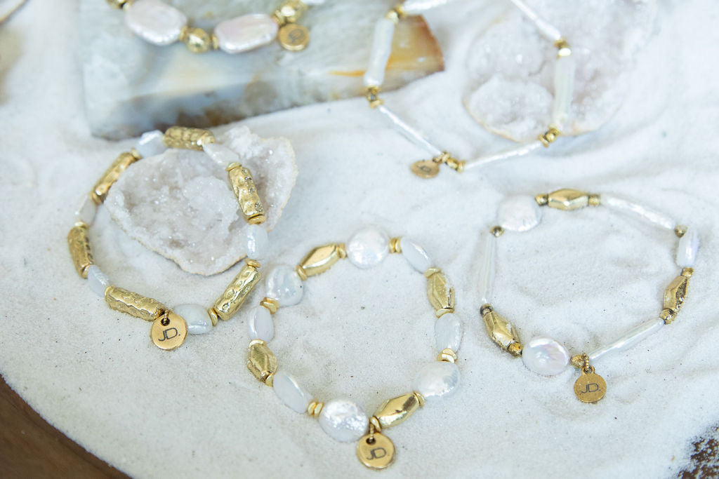 NEW Poetic Pearl Collection VII