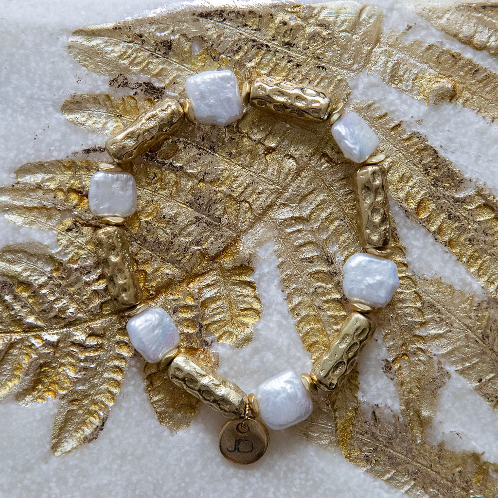 NEW Poetic Pearl Collection VII