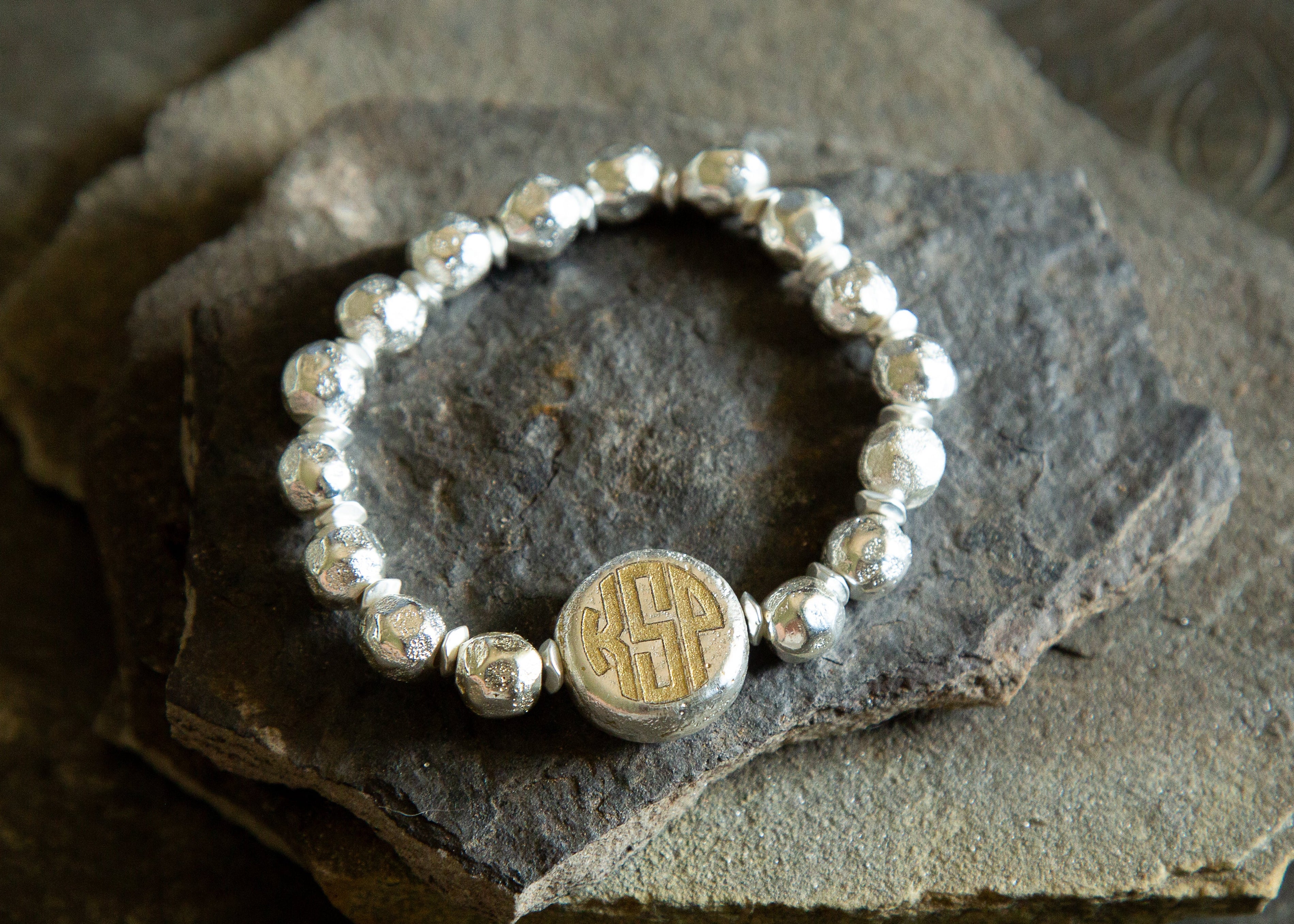 Signature Collection 03 - Custom Block Monogram (Silver)