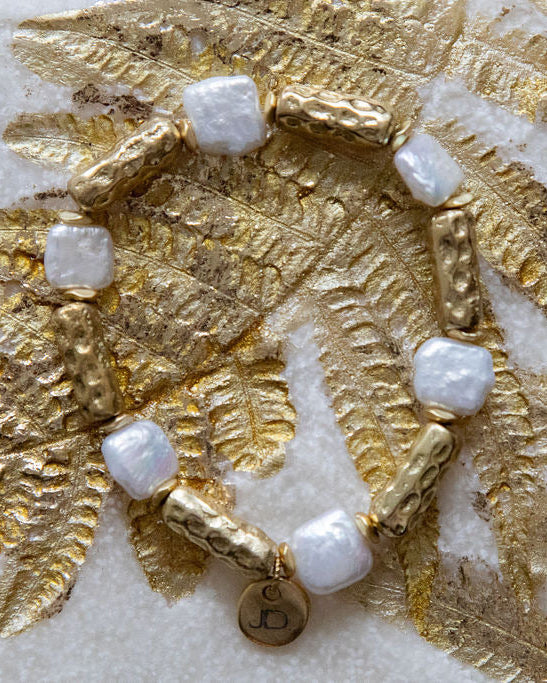 NEW Poetic Pearl Collection VI